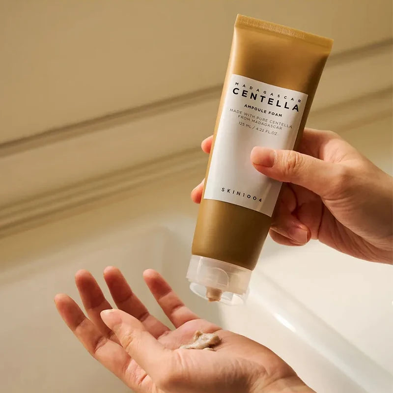 CENTELLA, TEA-TRICA BHA Foam-A natural blend of Tea Tree Leaf Water and
Centella for effective soothing care